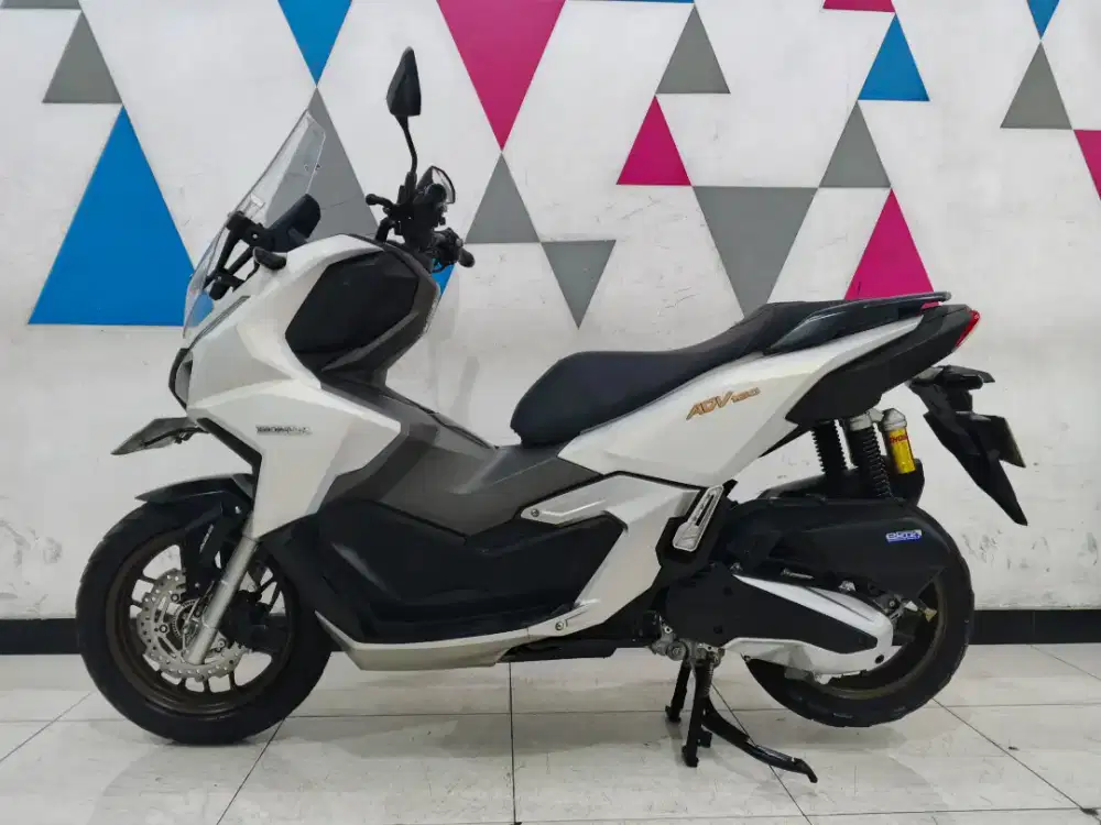 ADV160 ABS tahun 2024