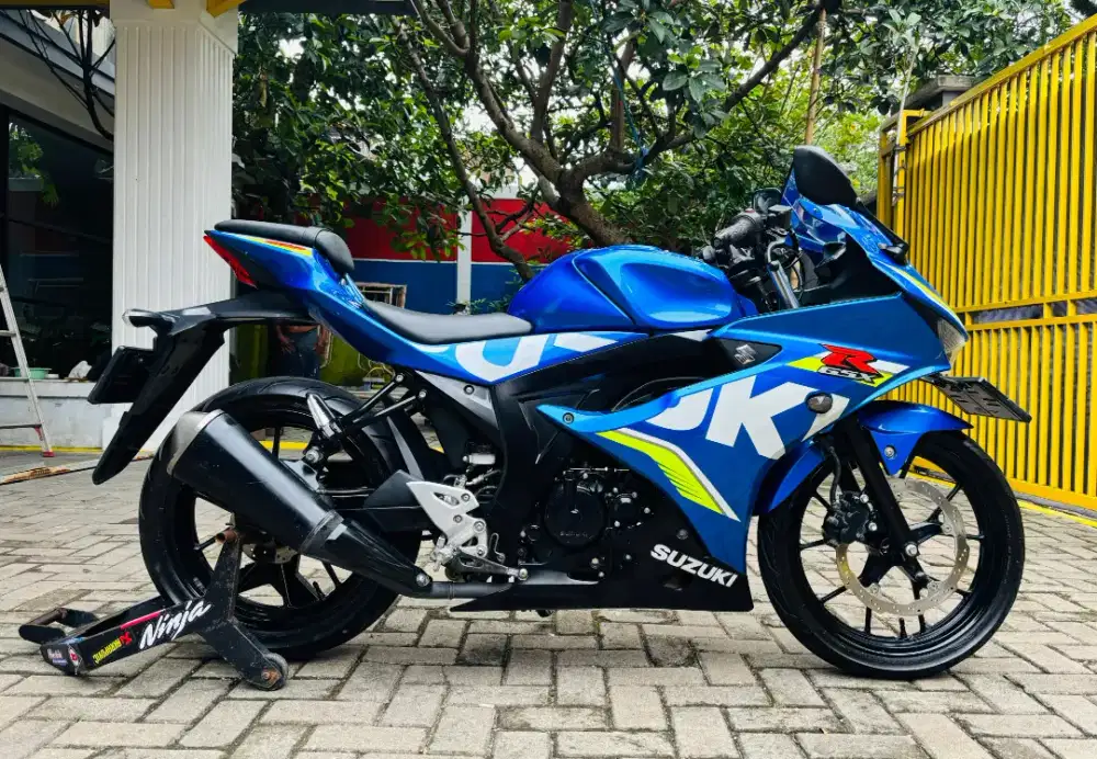 Suzuki GSX 150 R