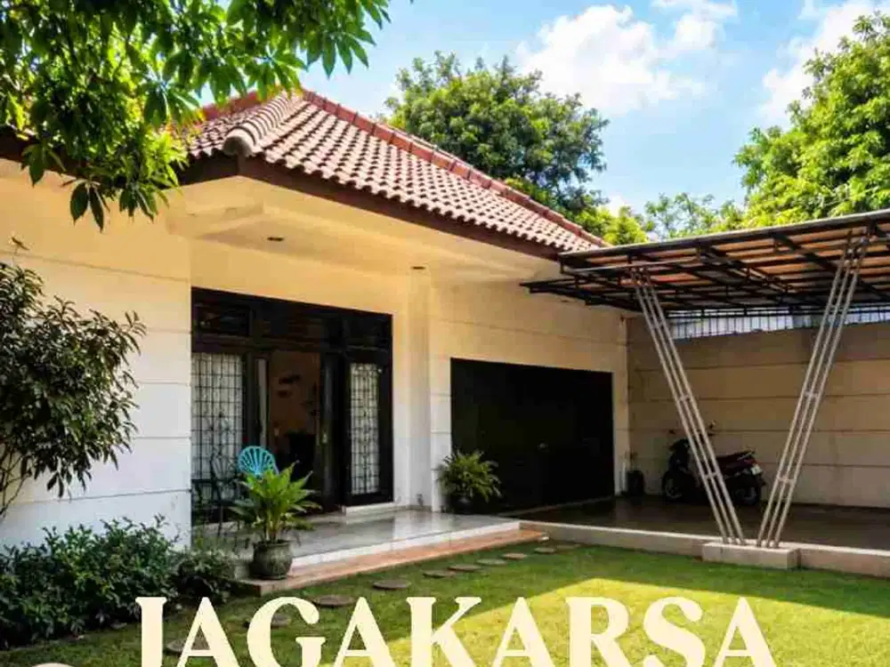 Dijual cepat Rumah asri di jakarta selatan