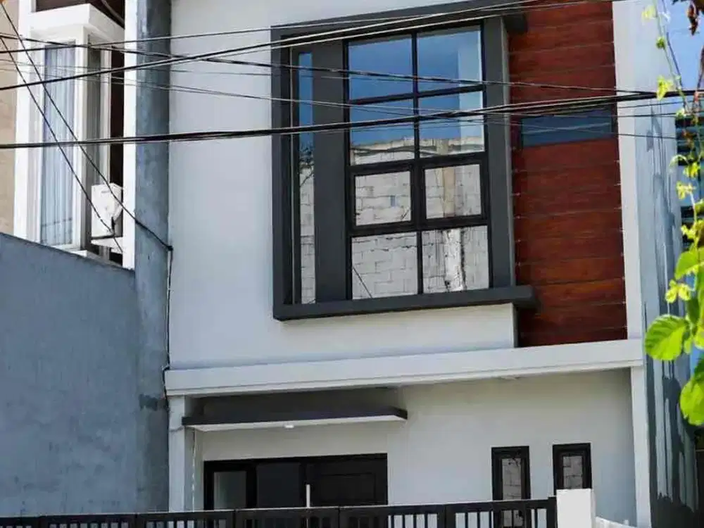 Baru Gress‼jual rumah baru 2 lantai di wiguna surabaya