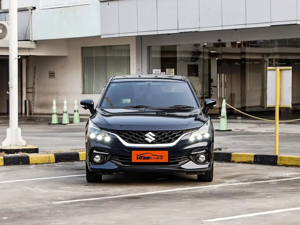Suzuki Baleno Hatchback AT Nik 2025