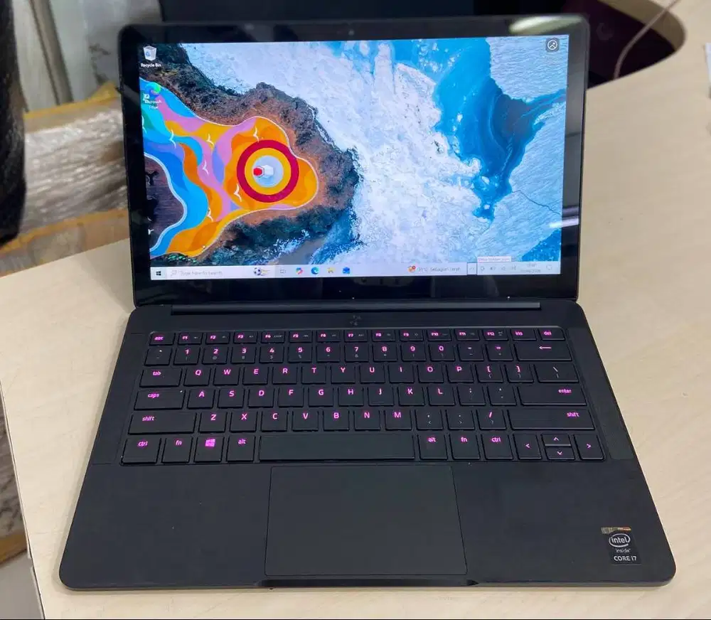 Laptop RAZER BLADE STEALTH RZ09-0196 Core i7-7500U Ram 16GB N-EC