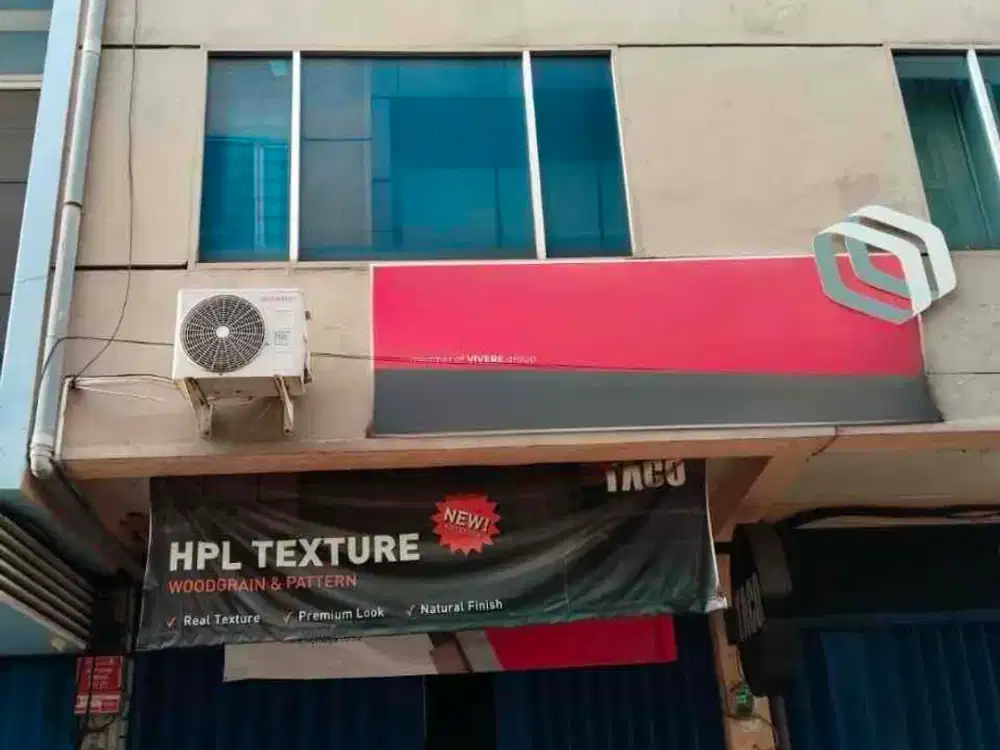 Dijual cepat Ruko 3 lantai bubutan 
Sertifikat HGB