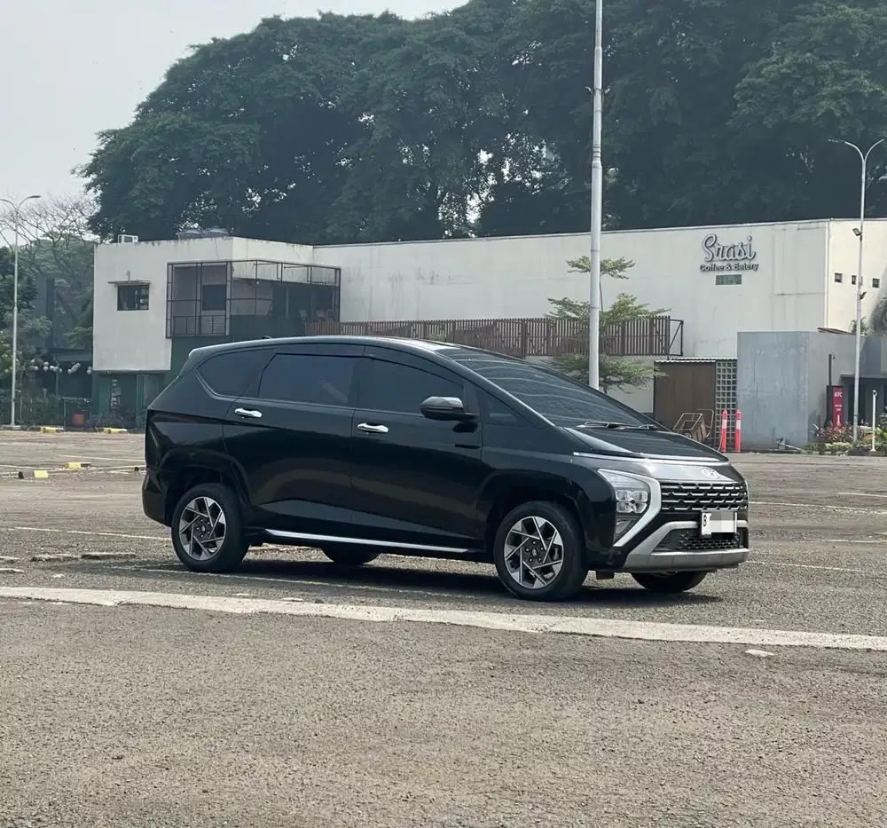 HARGA MURAH!! HYUNDAI STARGAZER PRIME 1.5 AT MATIC 2024 HITAM