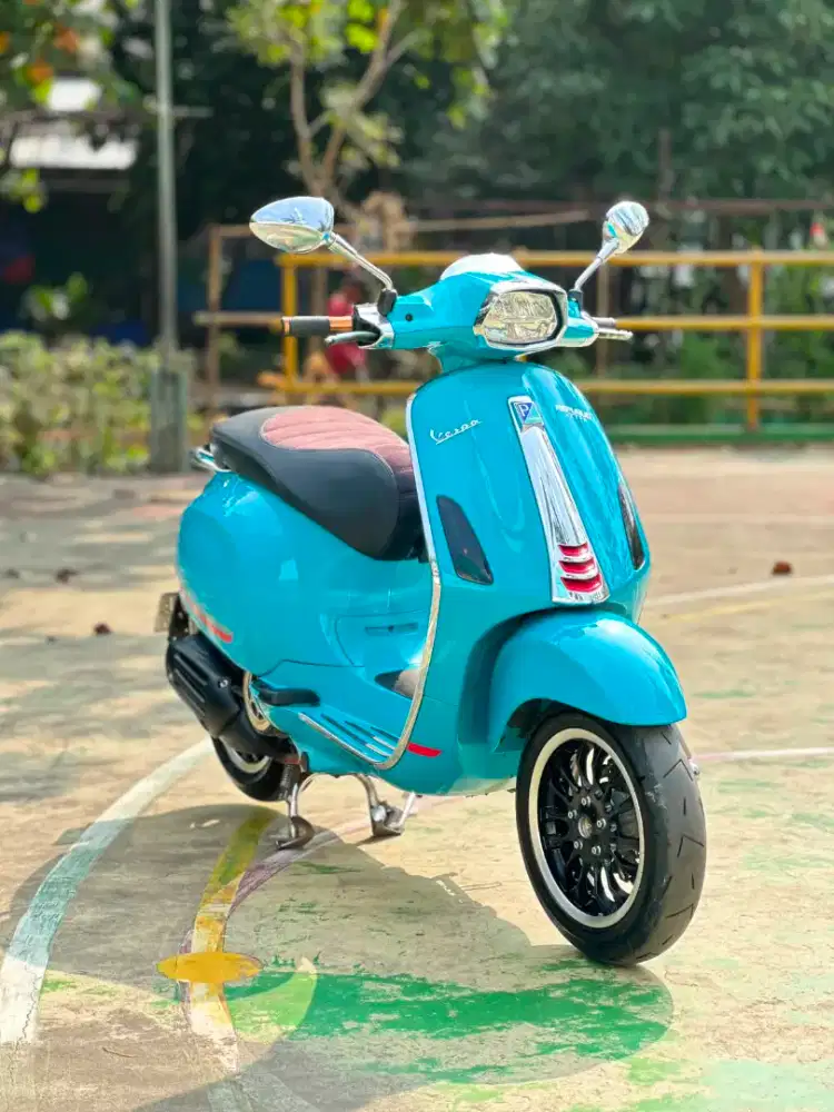 DIJUAL VESPA SPRINT S 150 IGET ABS LED TH 2021 PERFECT CONDITION