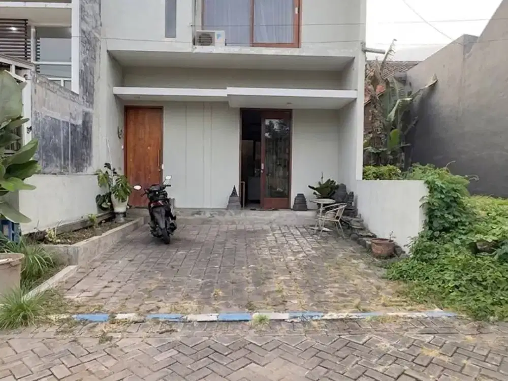 Dijual Rumah Semi Furnish Modern Minimalis di Teluk Bayur Malang