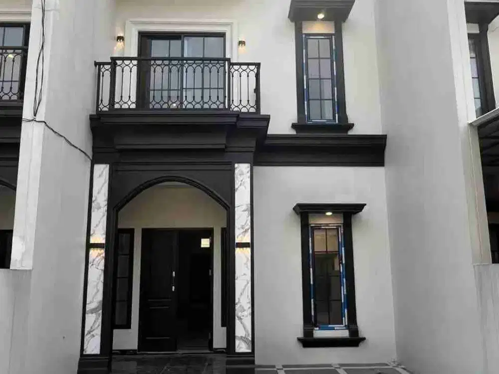 Di Jual Rumah 2 Lantai Promo Free Cicilan 1 Tahun