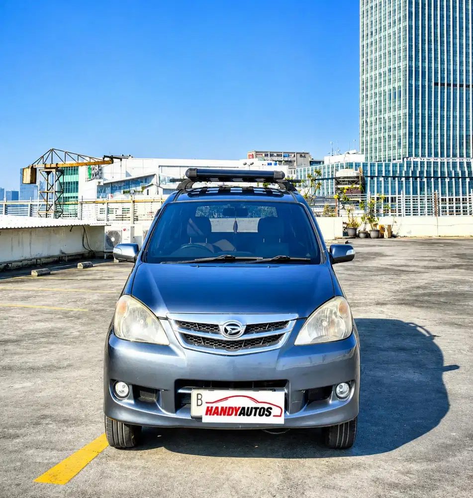 Daihatsu Xenia 1.3 Xi Deluxe 2010 Automatic Abu-abu metalik