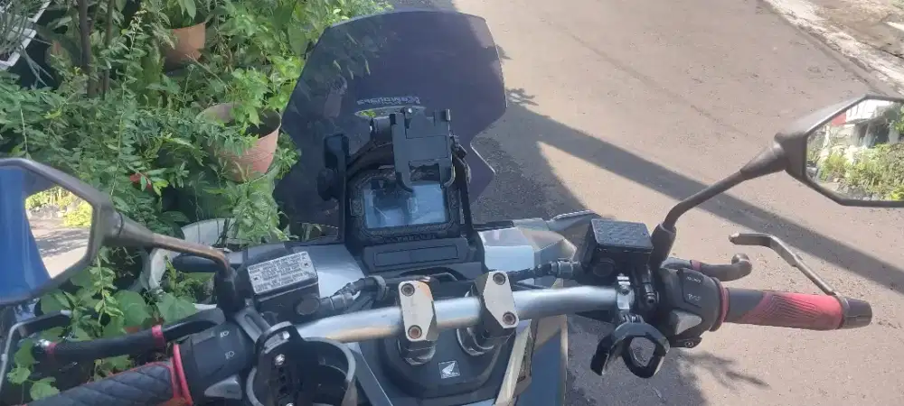 Adv 150 CBS 2019