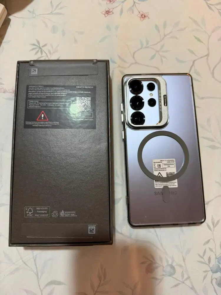 Bismillah dijual HP Samsung S25 Ultra bekas like new baru seminggu