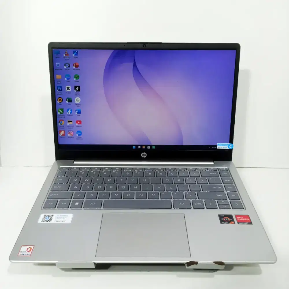 LAPTOP HP PAVILION 14 - em0014AU