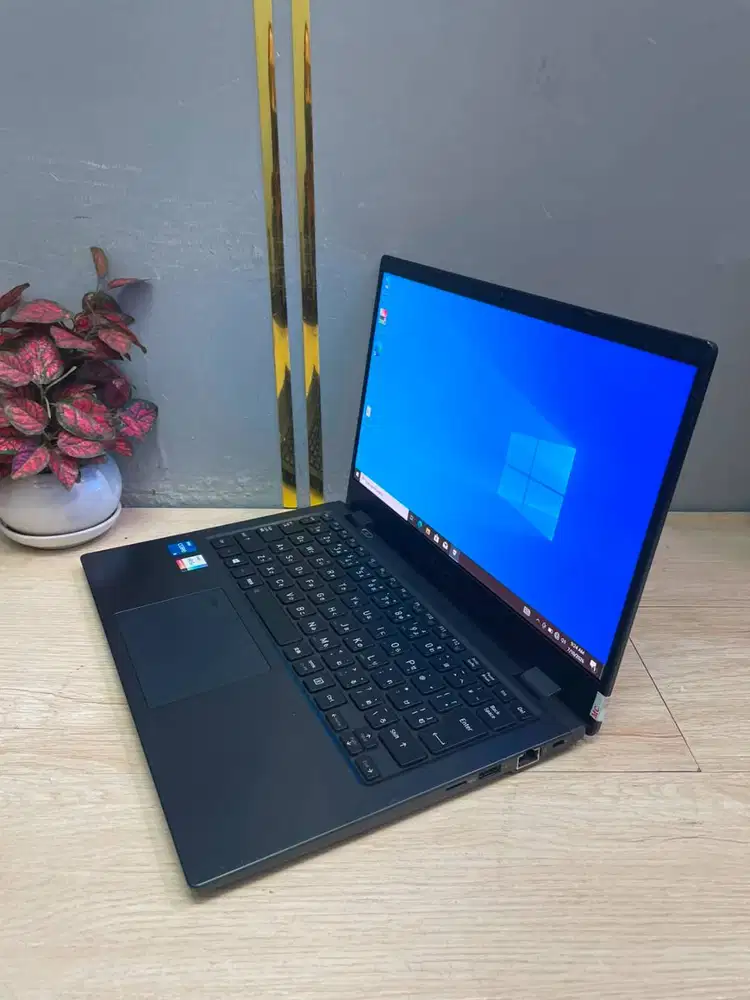 LAPTOP SEKOLAH & KULIAH TOSHIBA CORE I5 GEN11 8/256 13.3 INCH *ETM