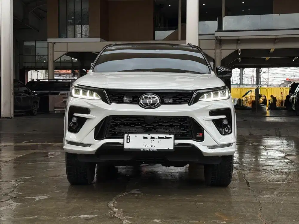 FORTUNER 2.8 GR SPORT 4X4 AEROPACKAGE TSS RSE TT 2025 LIKE NEW