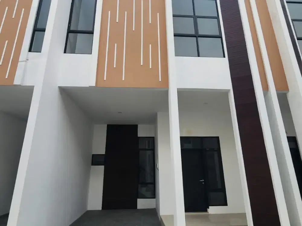 DIJUAL VILLA SIAP HUNI BARU RENOV KOMPLEK GREENPARK HARGA TERBAIK