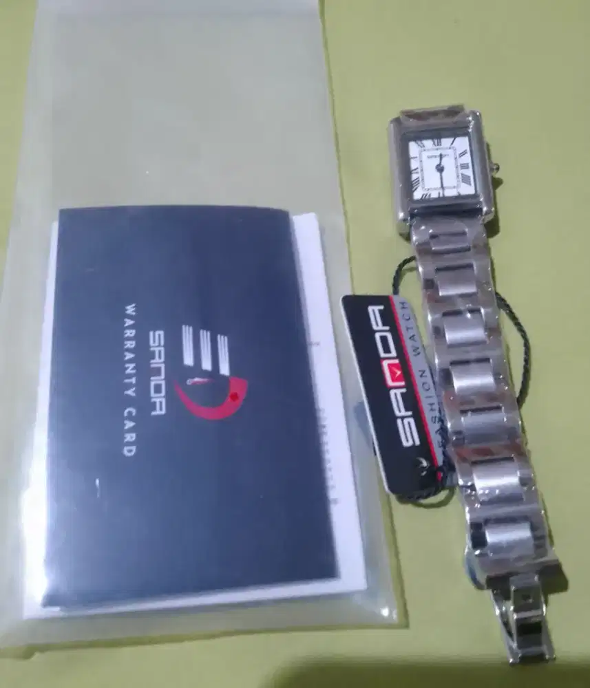 jam tangan wanita