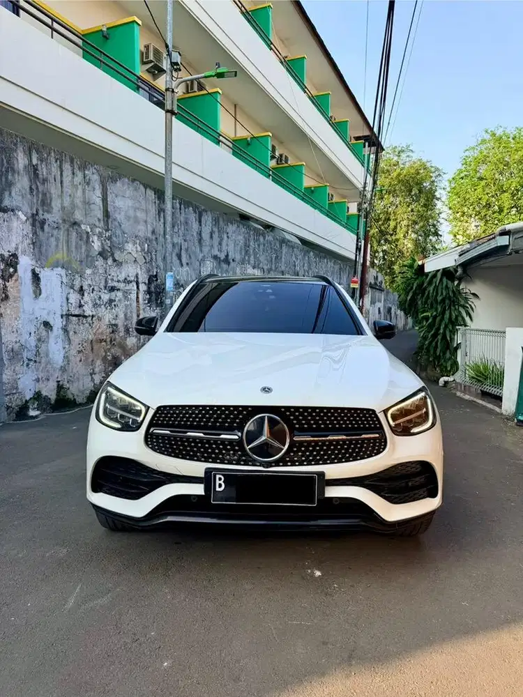 Mercedes Benz GLC 200 AMG NIGHT EDITION