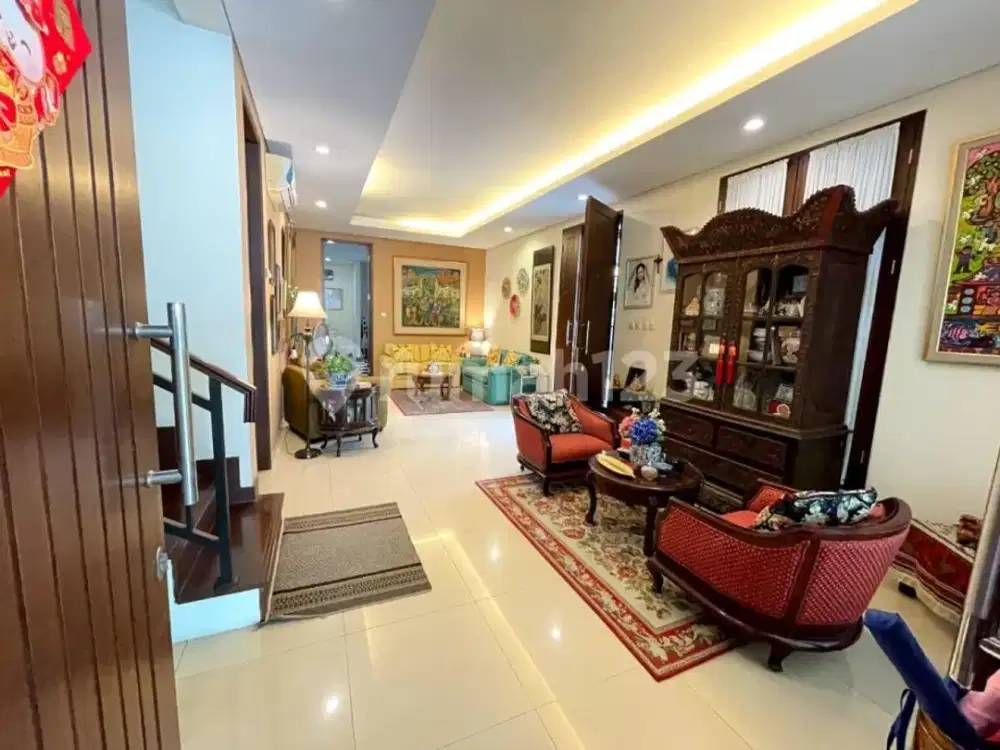 Dijual Rumah di Lebak Bulus, Jakarta Selatan