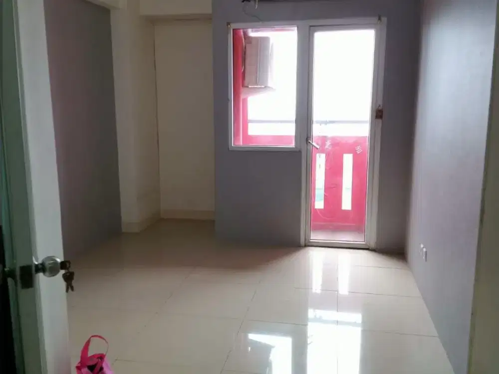 Green pramuka residence apartment unit studio kosongan bagus tower mall