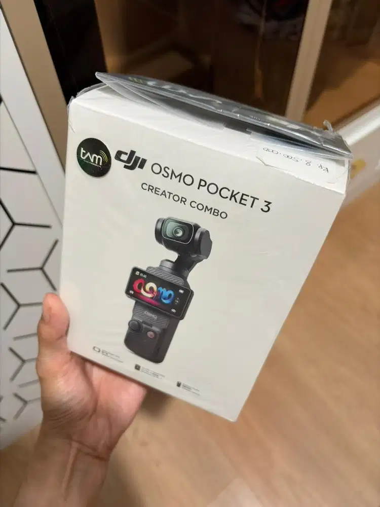 DJI Osmo Pocket 3 Creator Combo