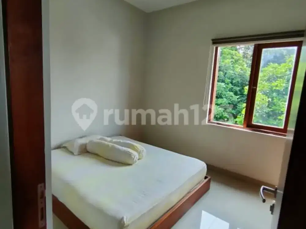 Rumah Bagus Minimalis Lokasi Strategis di Veteran, Bintaro - Jakarta Selatan