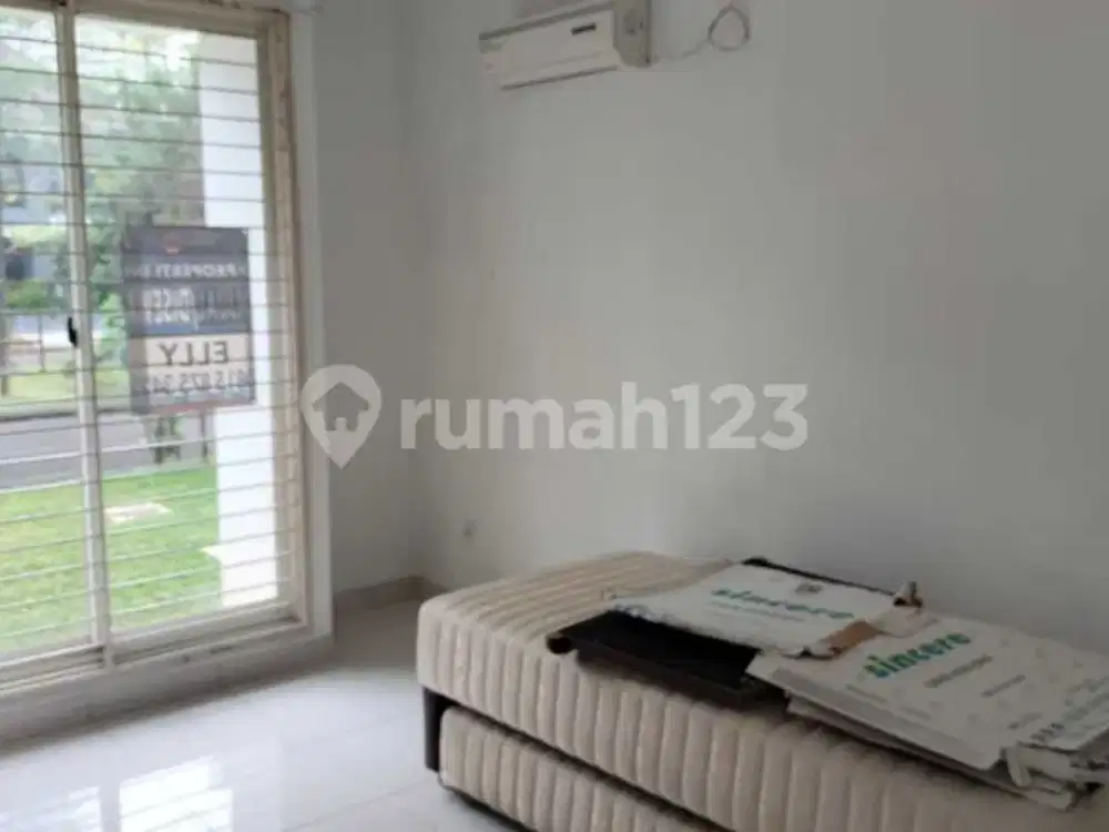 Rumah Bagus Suasana Asri di Sutera Alba Alam Sutera, Tangerang