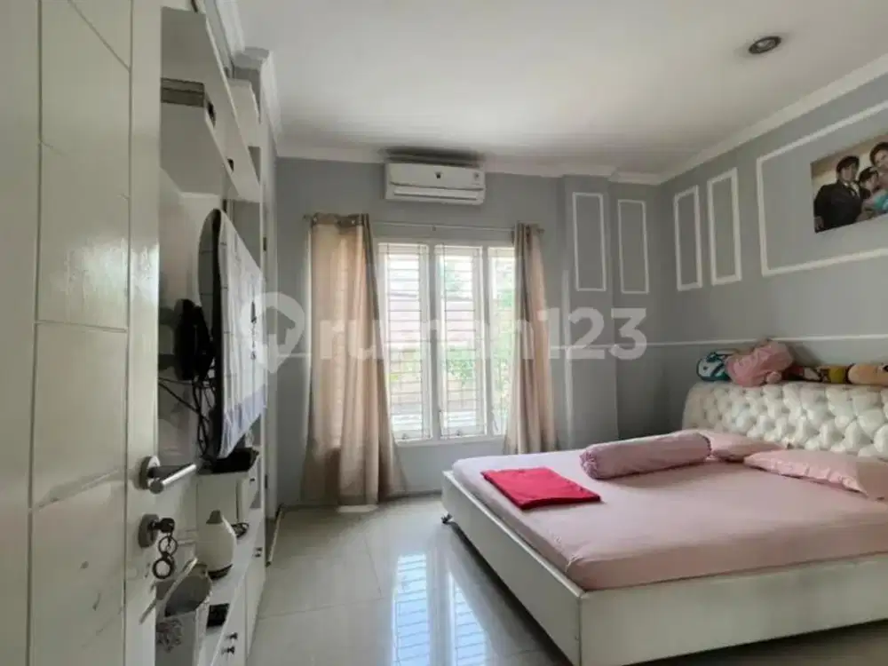 Jual Cepat Rumah Mewah 4 Lantai + Basement Lokasi Strategis di Ragunan, Pasar Minggu - Jakarta Selatan