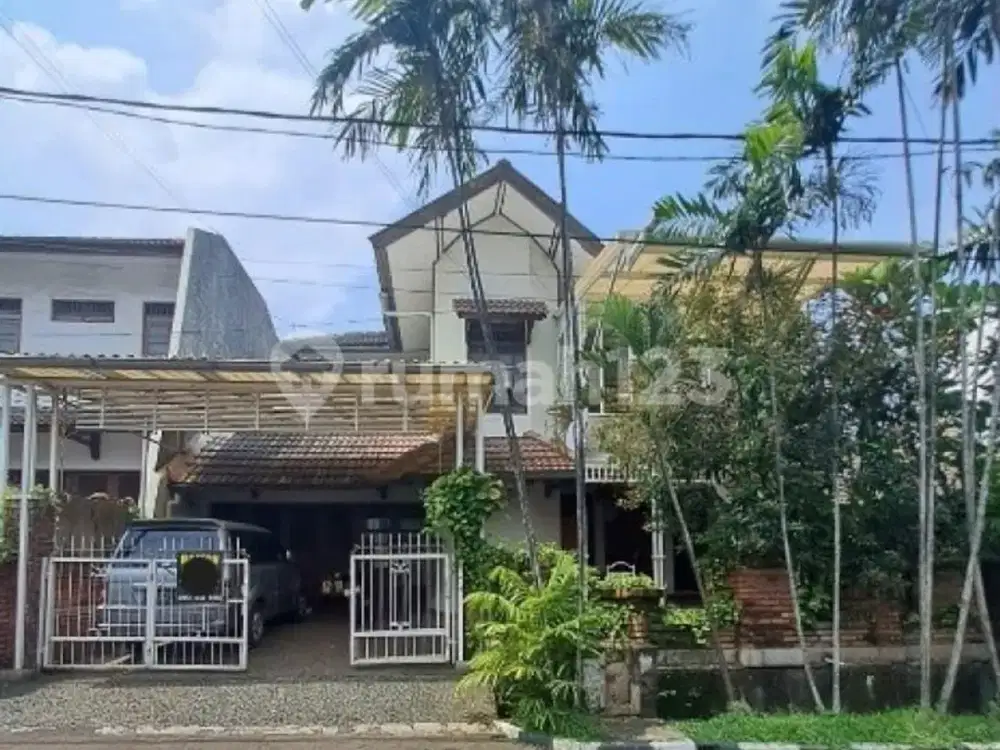 Rumah Mewah Indah Akses Mudah di Pasar Minggu, Jakarta Selatan