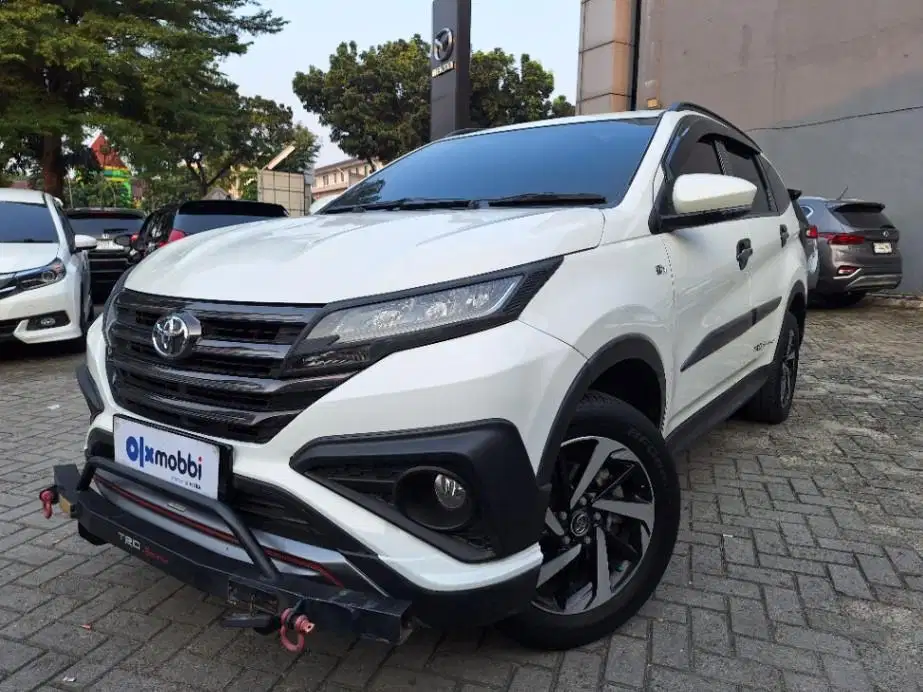 LOW DP Toyota Rush 1.5 TRD Sportivo Bensin-AT 2020 SRE