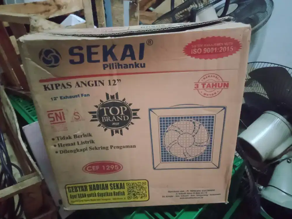 Exause fan dinding Sekai 12
