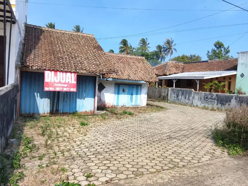 DIJUAL TANAH STRATEGIS PINGGIR JALAN RAYA GISTING ATAS LT 1.354m² SHM