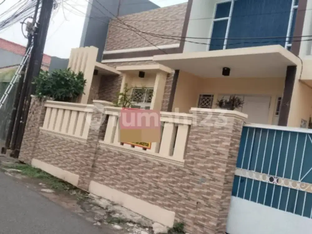 Rumah Indah 2 Lantai Siap Huni Lokasi Strategis di Pancoran, Jakarta Selatan