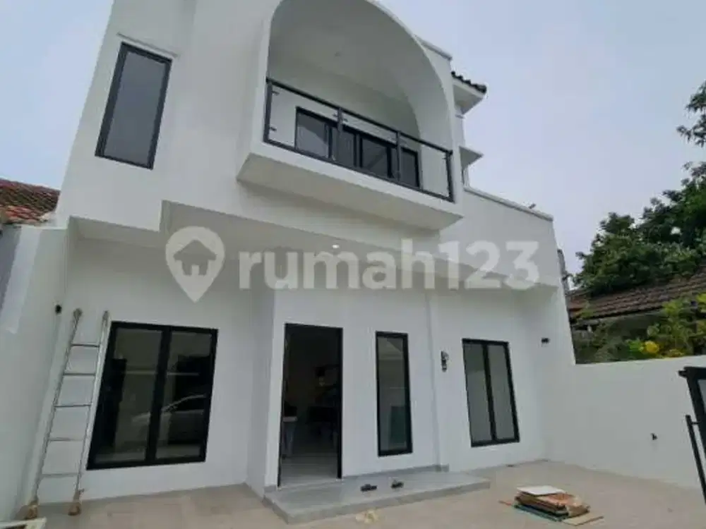 Rumah Indah 2 Lantai Siap Huni di BSD Kencana Loka, Tangerang