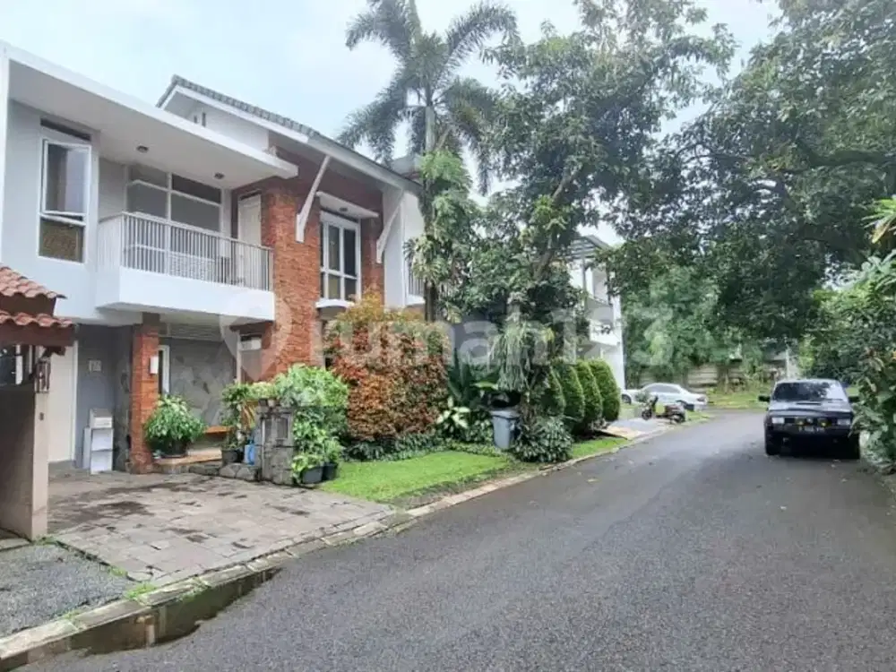 Rumah Nyaman Asri Lokasi Strategis di Cluster Callysta Bintaro, Tangerang Selatan