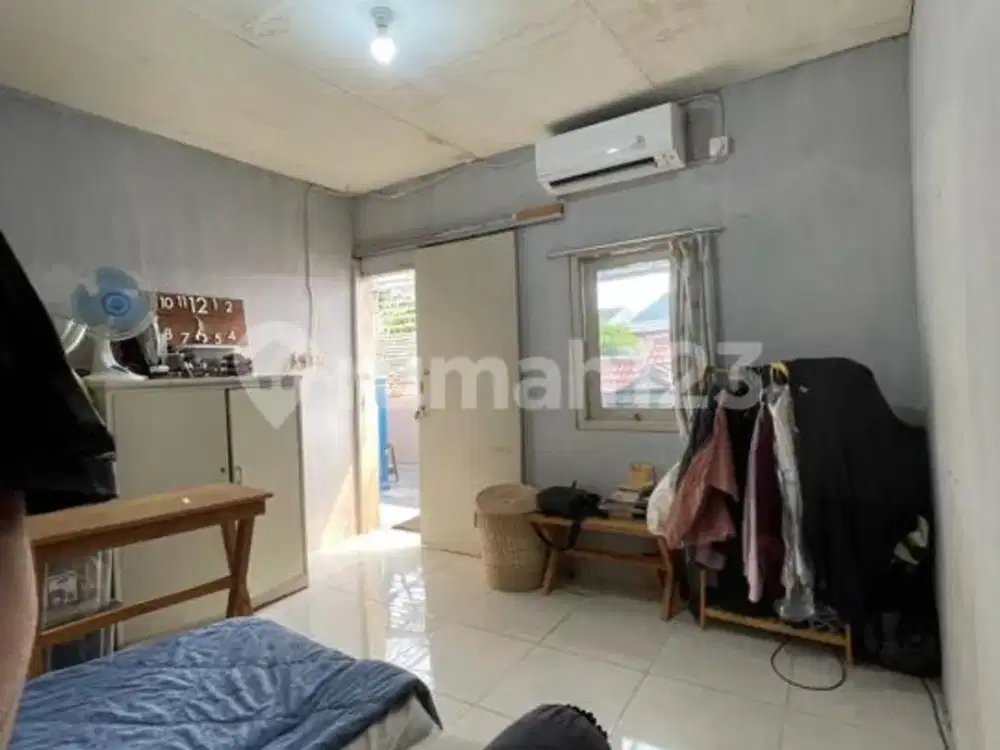 Rumah Asri Minimalis Siap Huni Lokasi Strategis di Kuricang Bintaro Jaya - Tangerang Selatan