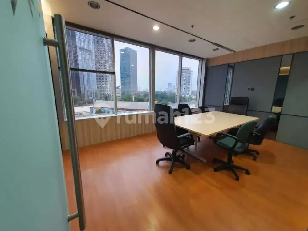 New Unit Menara Sudirman Lantai 8 Siap Huni Semi Furnished Lokasi Premium di Cbd Jakarta Selatan