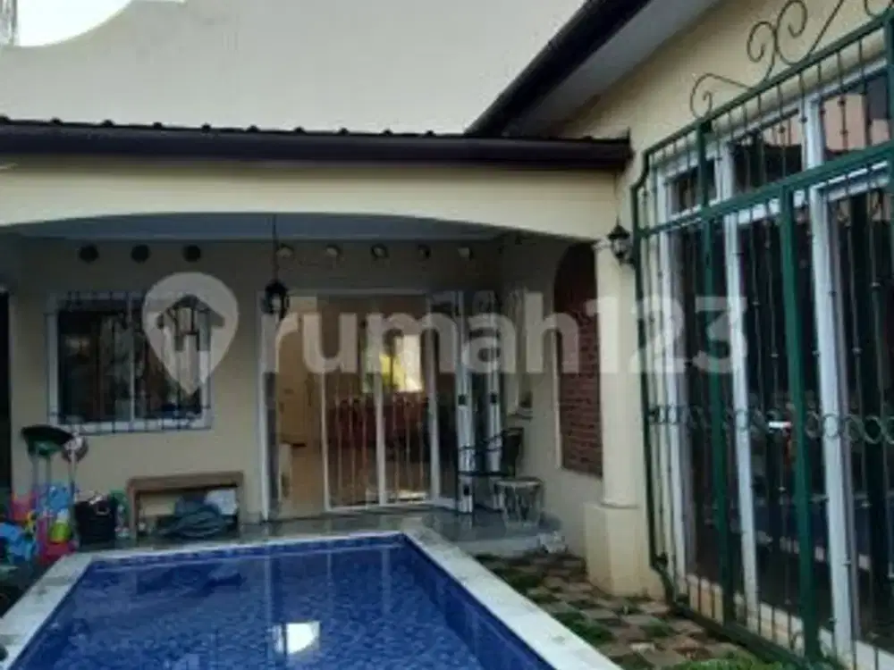 Rumah Cantik Siap Huni Dalam Cluster Oriana Permata Bintaro Jaya Sektor 9, Tangerang