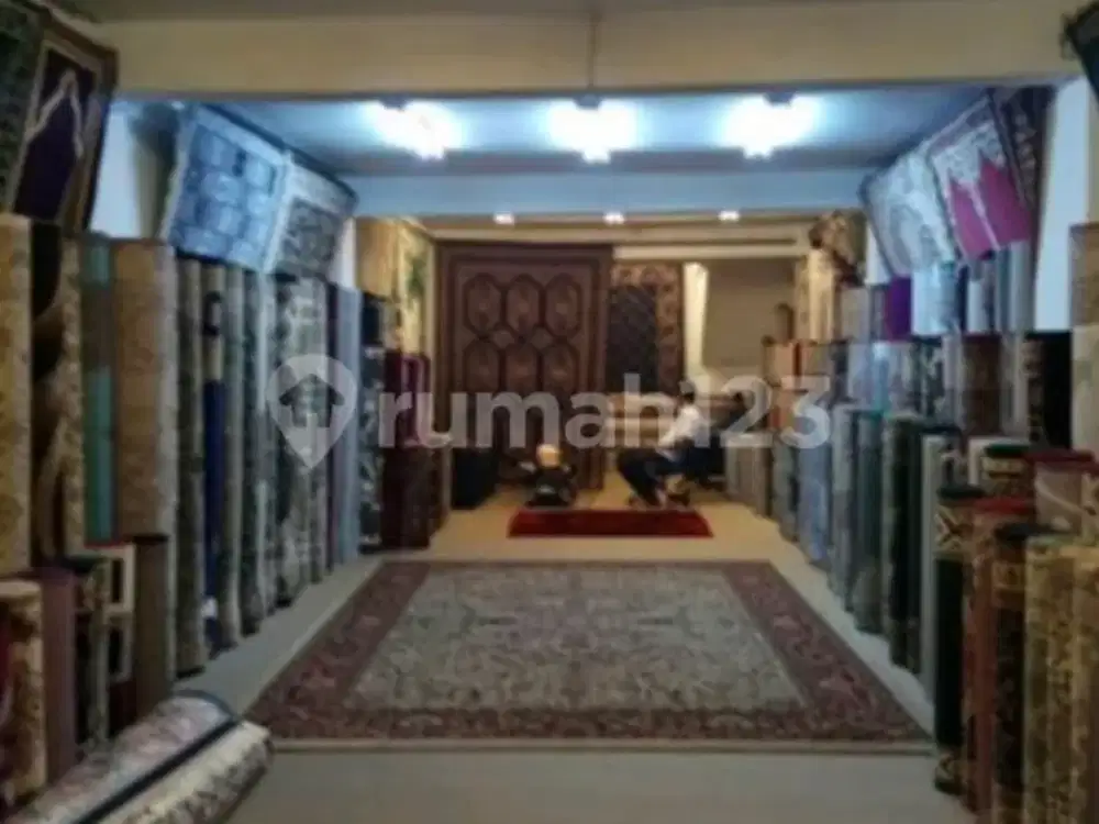 Ruko Bagus 3,5 Lantai Lokasi Strategis di Pinggir Jalan Fatmawati, Jakarta Selatan