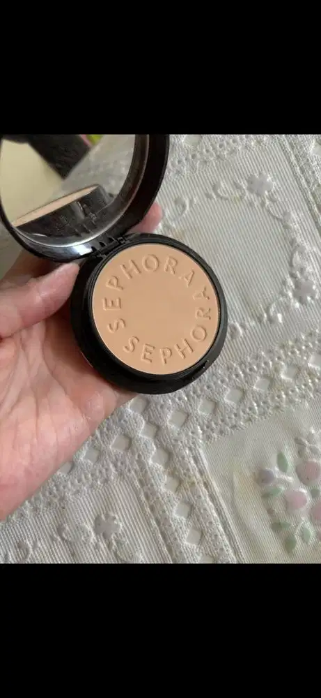 Bedak padat sephora brand