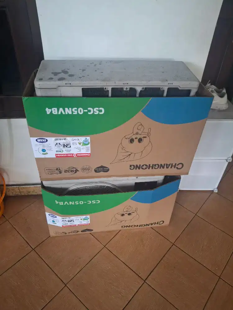 6 Unit AC Indoor dan Outdoor 1 PK