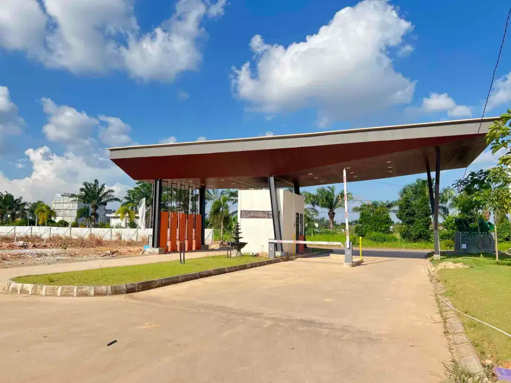 Dijual Rumah Mewah 2 lantai Lengkap Fasilitas di Batuaji