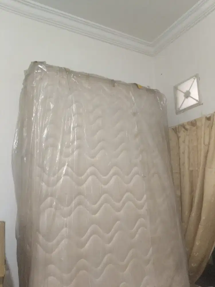 Dijual 1 kasur springbed merk slumberland