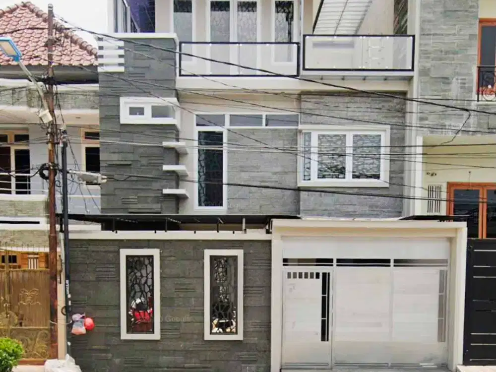 Rumah Siap Huni Taman Ratu Kebon Jeruk Jakarta Barat - 160m² Bisa Untuk Kantor & Usaha