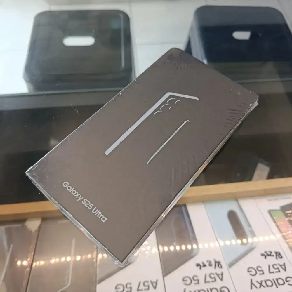 Samsung S25 ultra 12/256