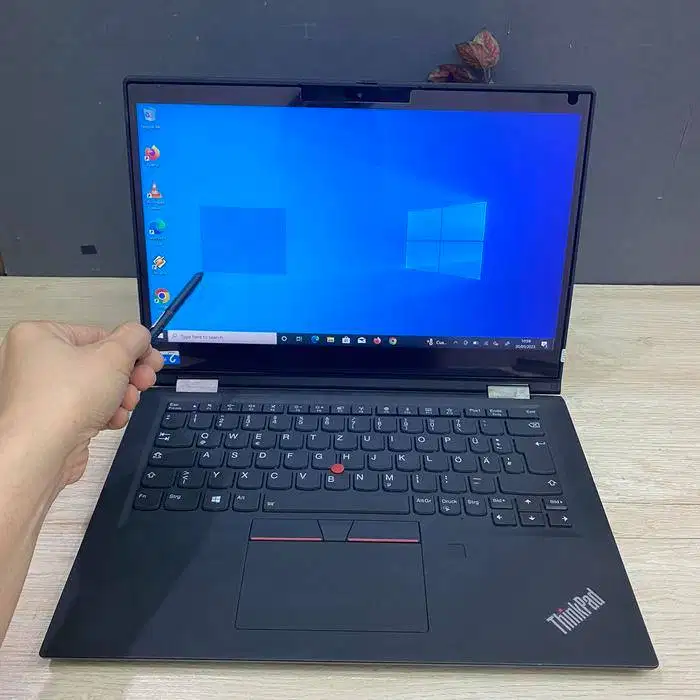 LAPTOP SEKOLAH & KULIAH LENOVO YOGA I5 GEN8 8/256 13.3 INCH TOUCH *ETM