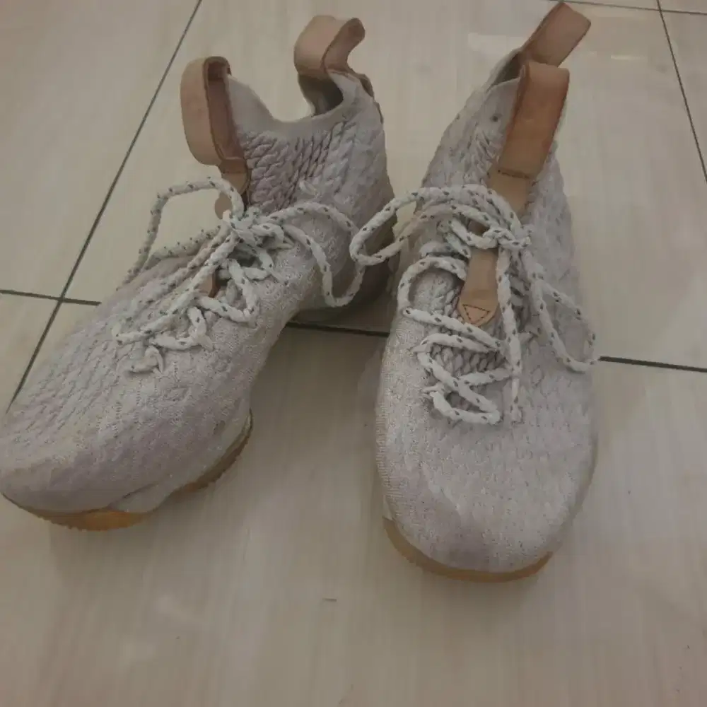 Sepatu merek NIKE ORGINAL SIZE 38