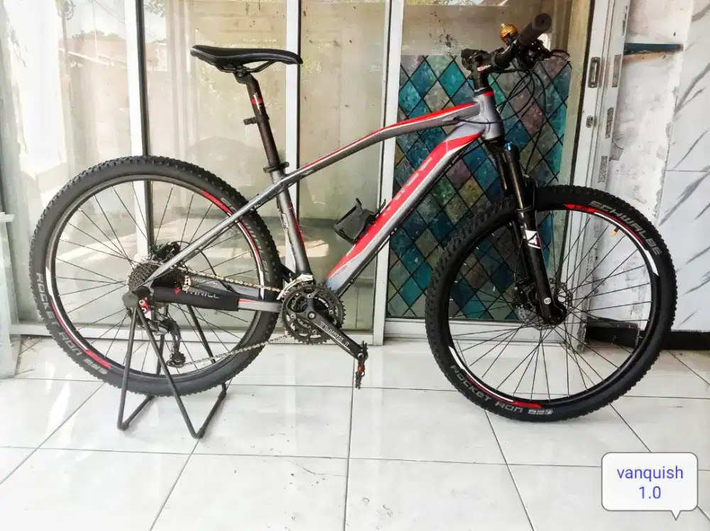 Sepeda gunung MTB thrill vanquish 1.0 hidrolic