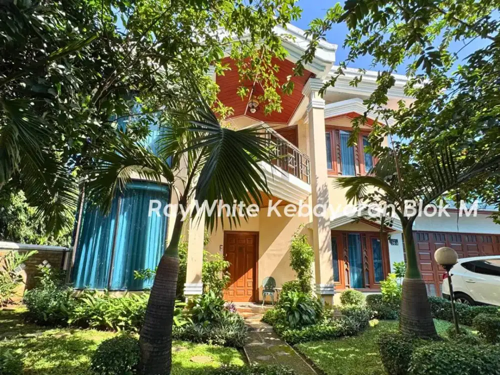 Rumah di Town House area Simprug, Kebayoran Lama Jakarta Selatan