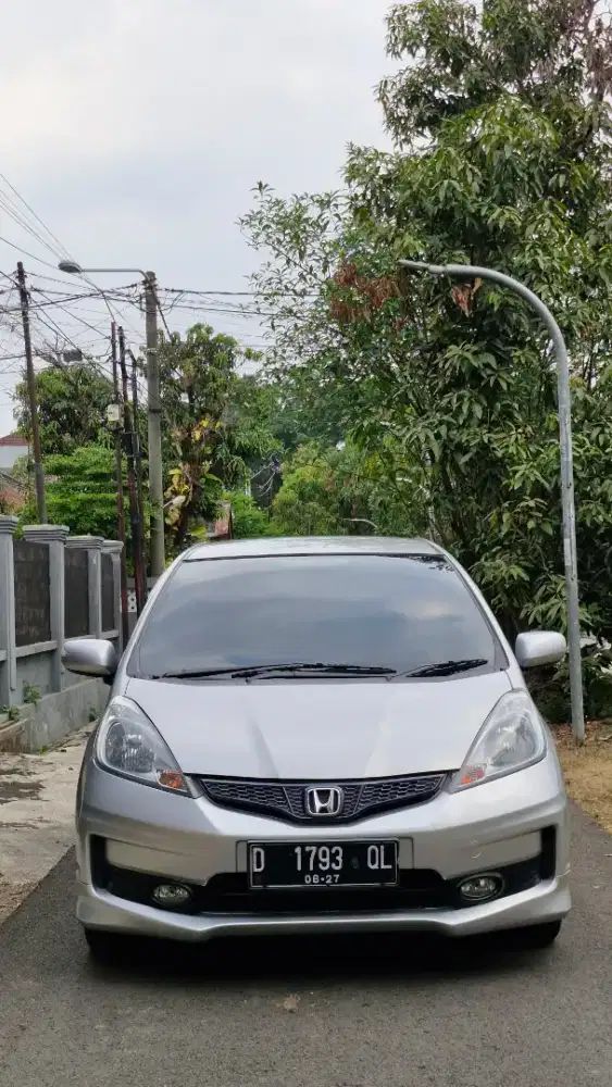 HONDA JAZZ RS MANUAL Low Km