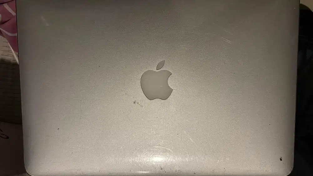 Macbook Air 13 Inch 2017 Bekas