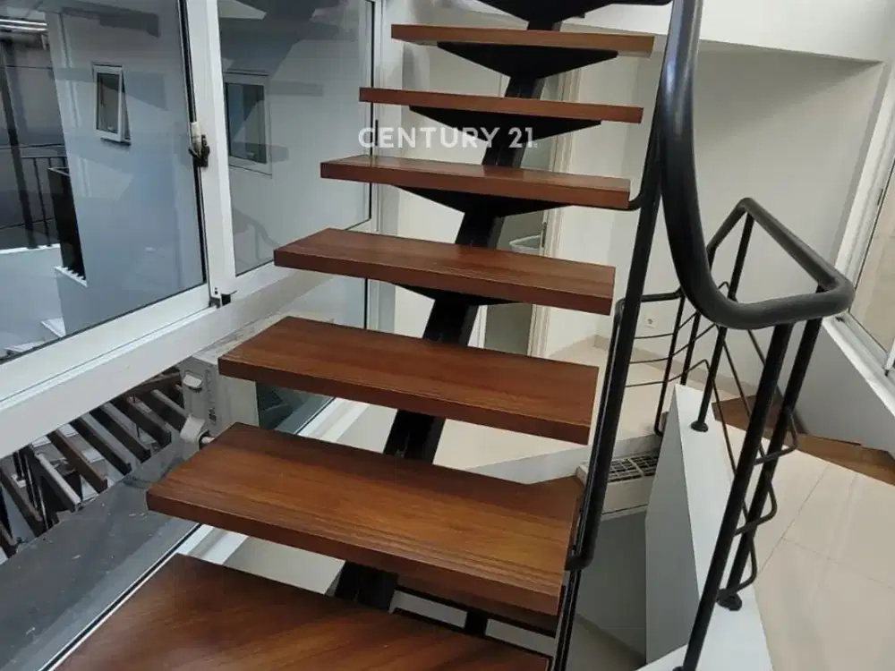 Rumah Siap Huni Harga Menarik Di Discovery Bintaro Sektor 9